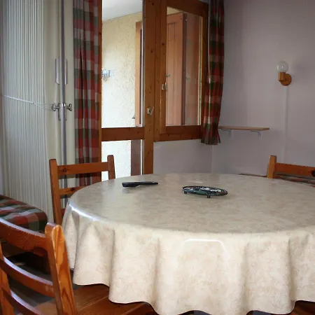 Fonctionnel Acces Direct Aux Pistes Terrasse - Fr-1-181-2542 Apartment